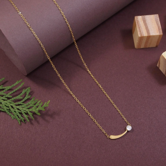 Curved Solitaire Bar Necklace
